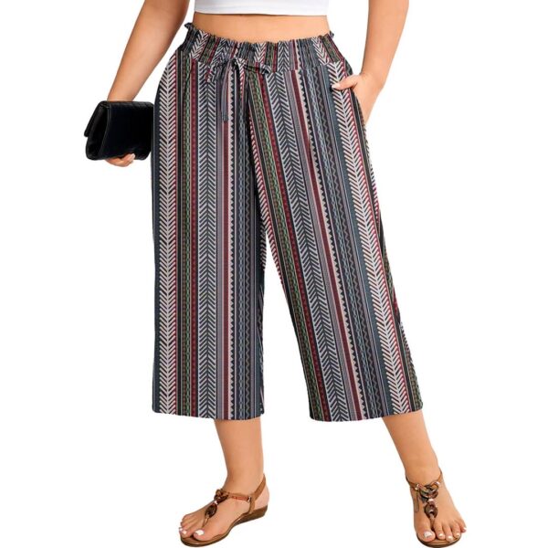 Lightweight Cropped Pants for Women